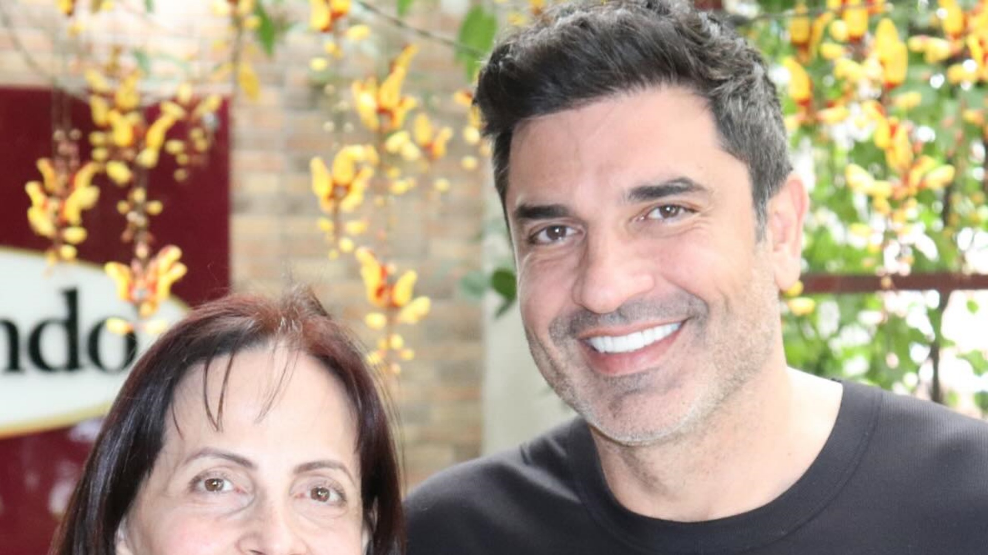 Edu Guedes presta bela homenagem no aniversário da mãe: “Me ensinou tudo”