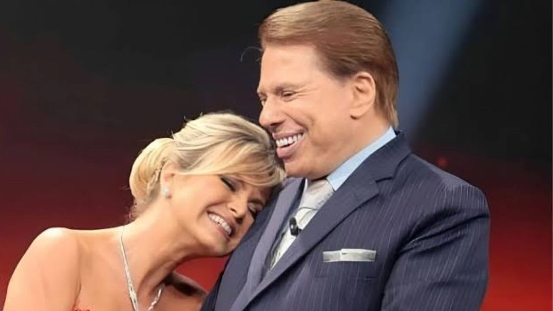 Eliana se pronuncia ao saber da morte de Silvio Santos: ‘Amado mestre’