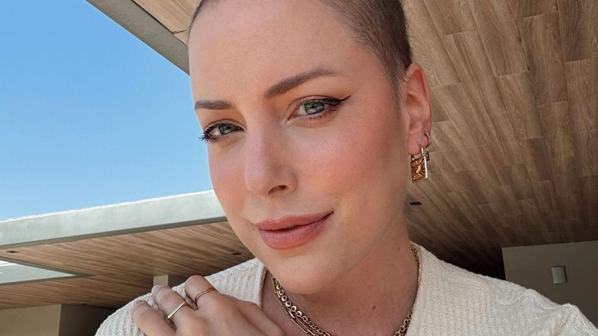 Fabiana Justus aparece com cara de choro e faz desabafo: ‘Angústia’