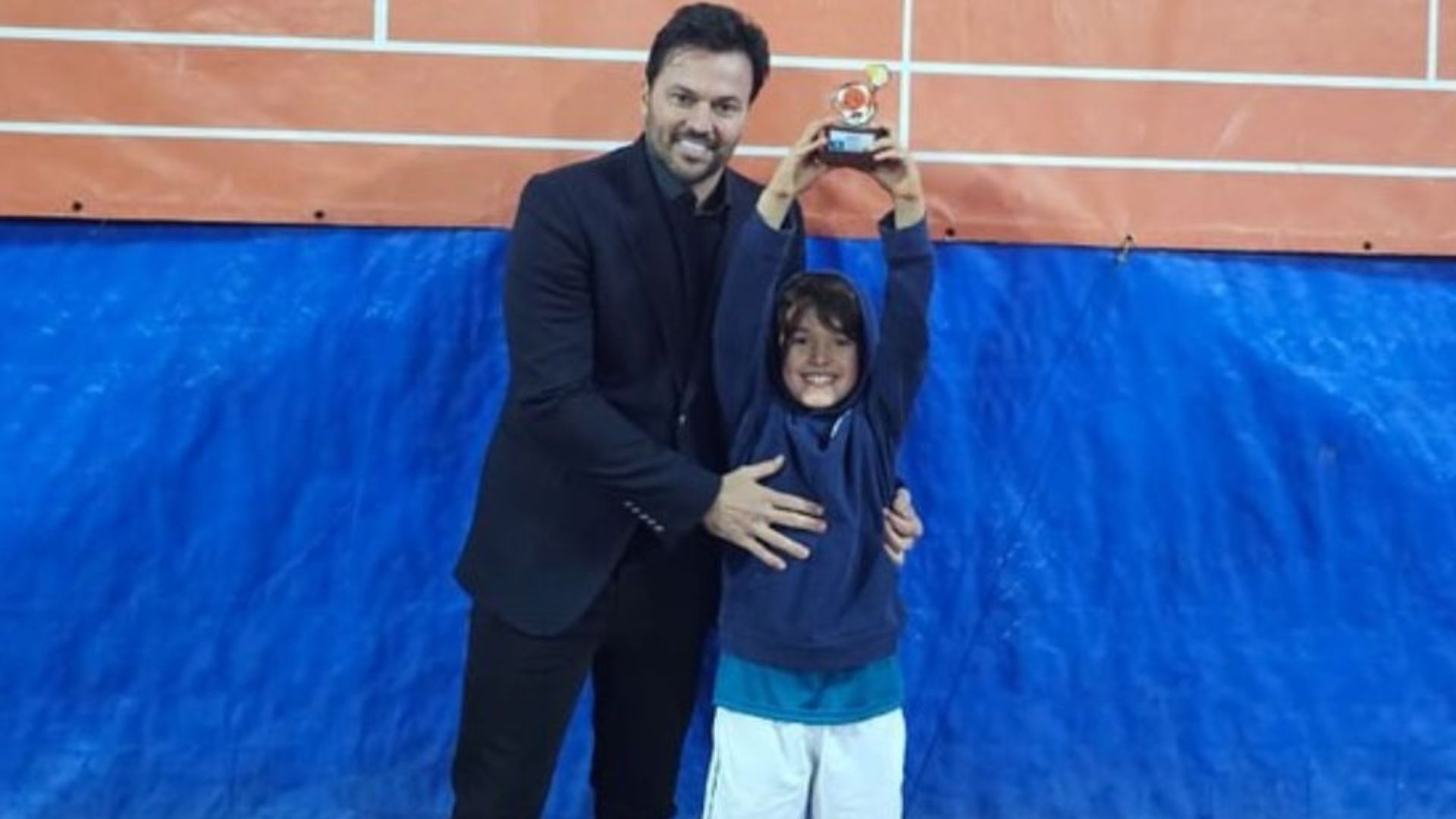 Filho de Patrícia Abravanel comove a família ao dedicar título a Silvio Santos