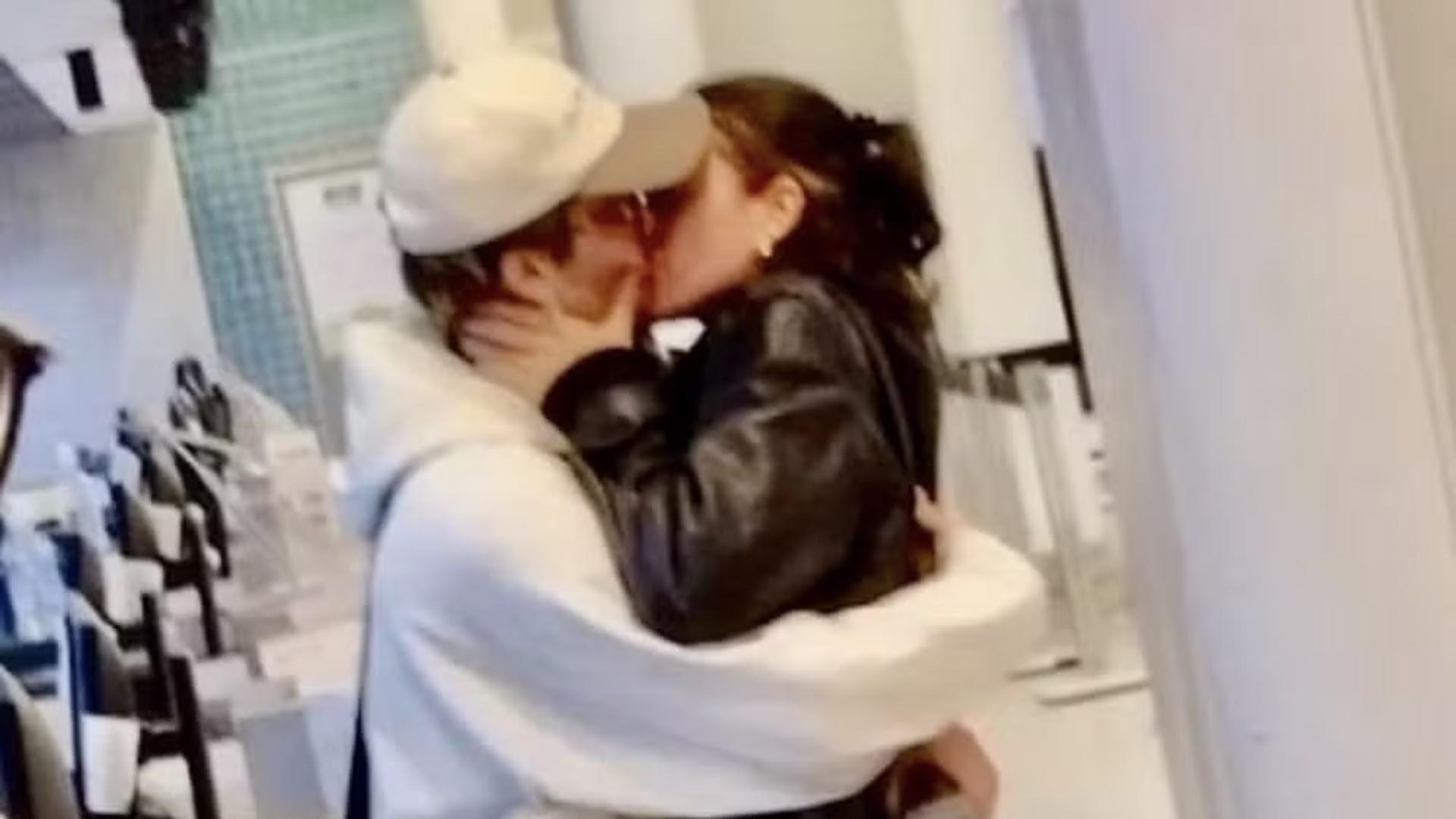 Bruna Marquezine reage ao ver homenagem de João Guilherme