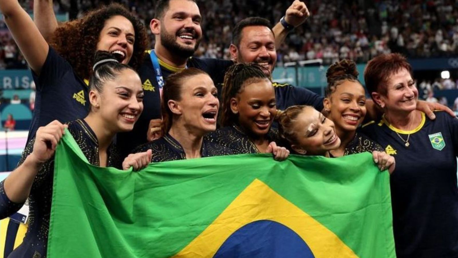 Flamengo surpreende ao cortar ginasta de foto pela segunda vez nas Olimpíadas