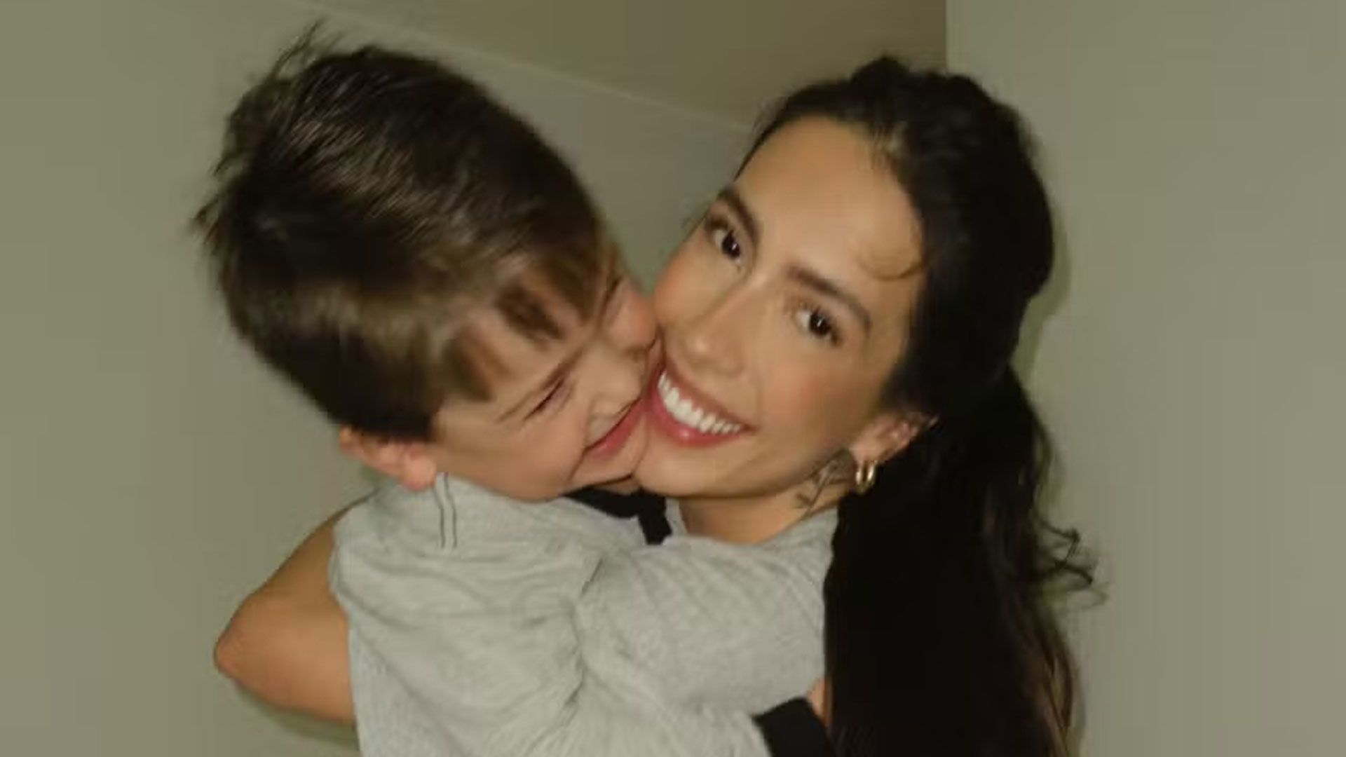 Gabi Brandt choca a web ao mostrar inteligência do filho de três anos