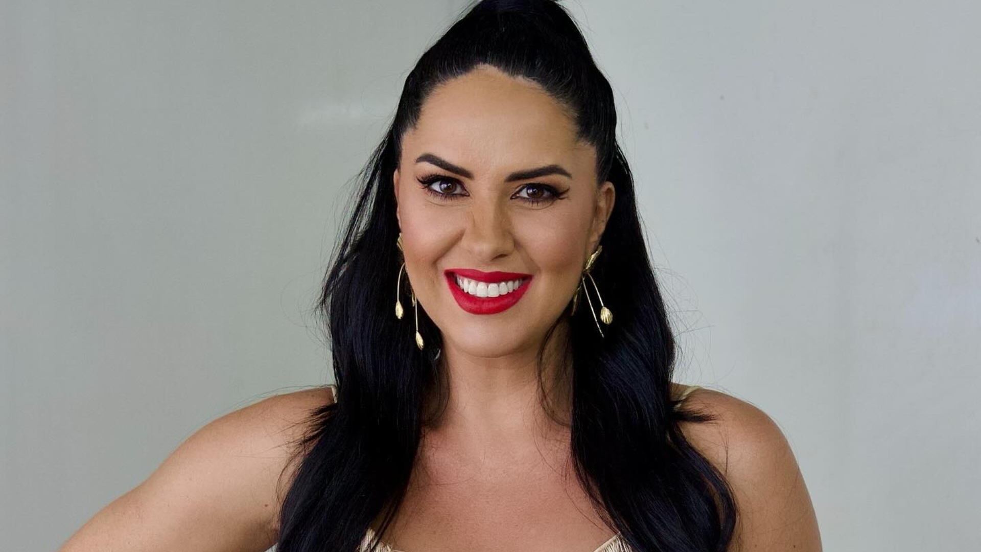 Grávida, Graciele Lacerda fala de mudanças no corpo: ‘Aproveitando roupas que ainda servem’