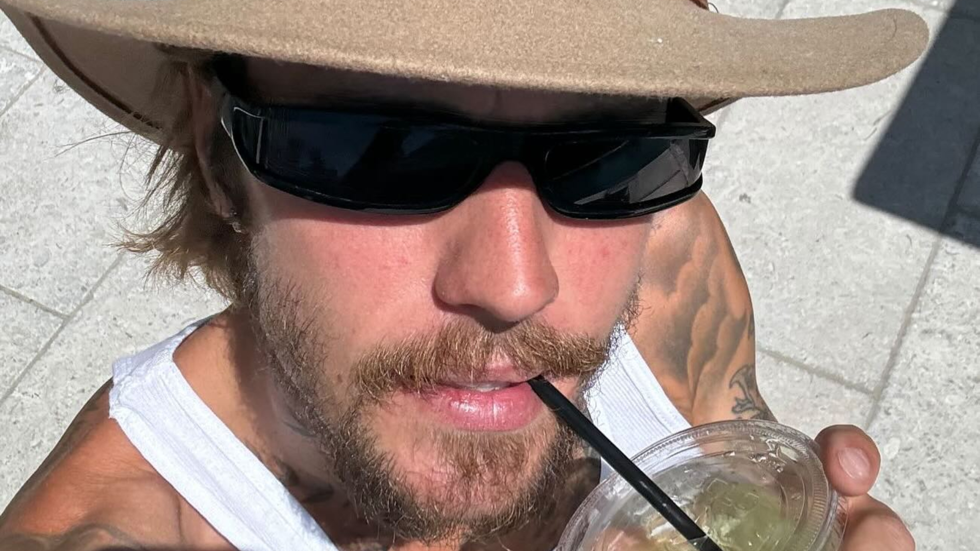 Justin Bieber dá bronca em grupo de adolescentes: ‘Isso não é engraçado’