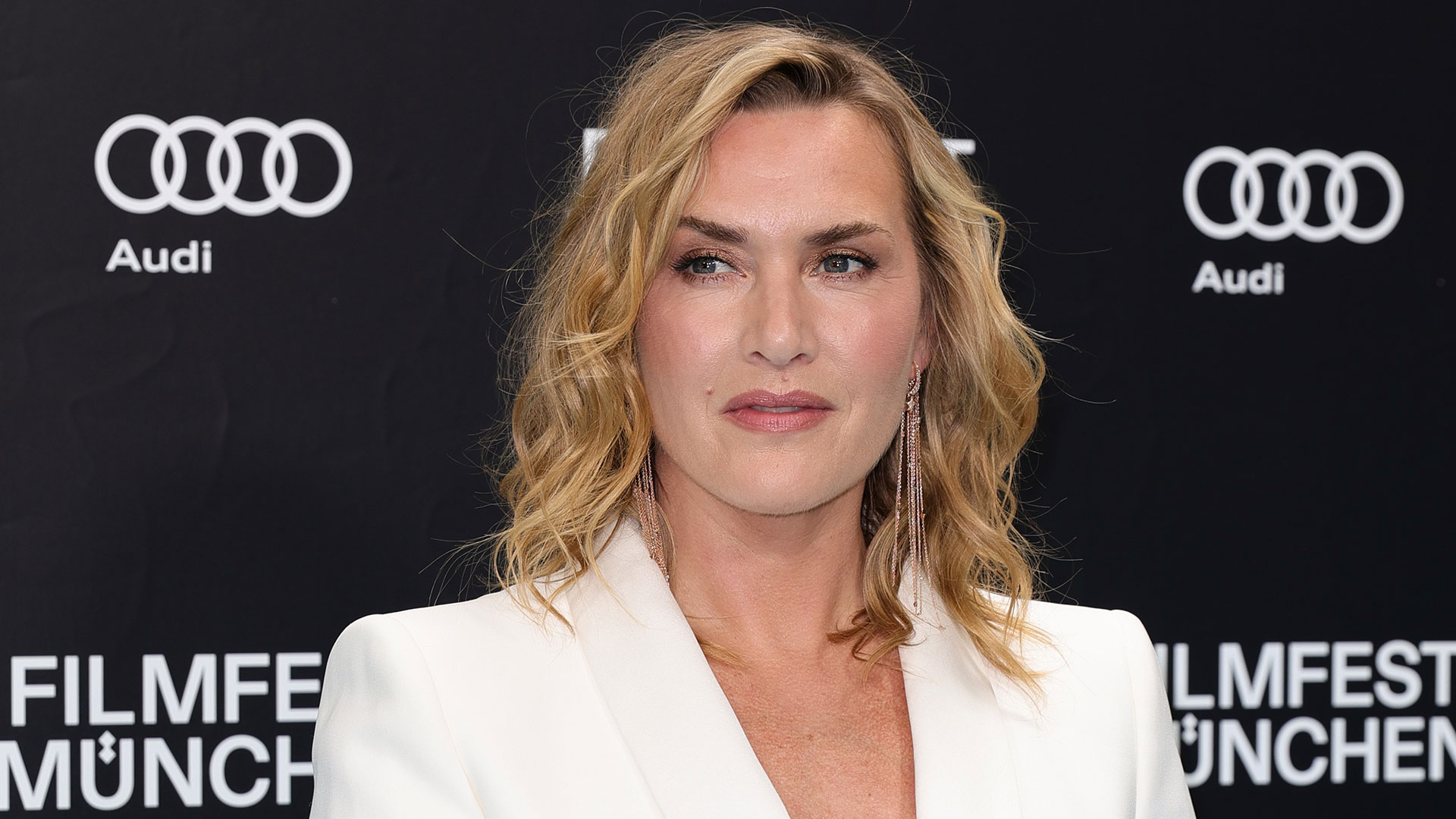 Kate Winslet revela situação constrangedora em gravação de novo fime