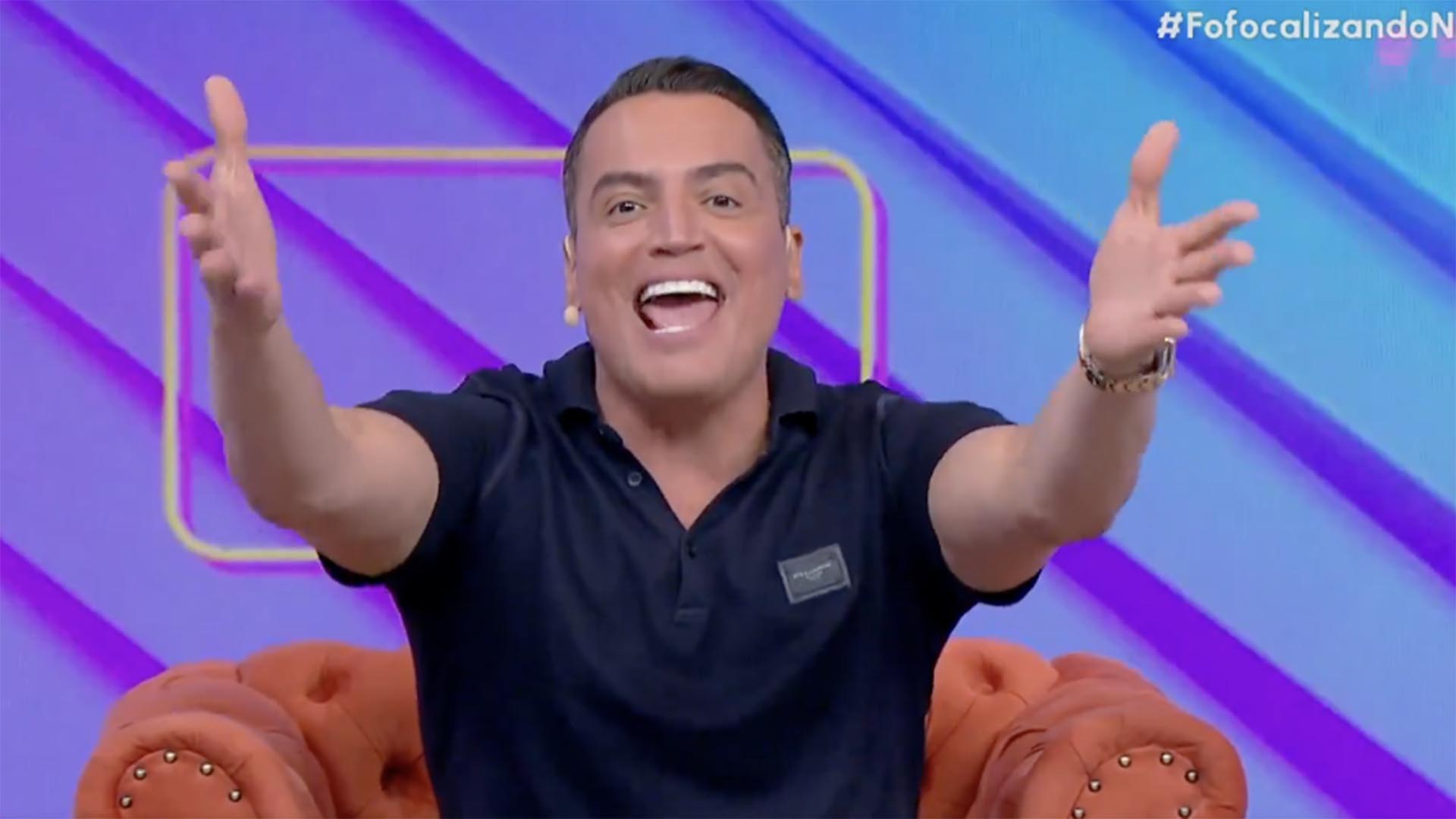 Leo Dias destaca papel fundamental de Silvio Santos no Fofocalizando