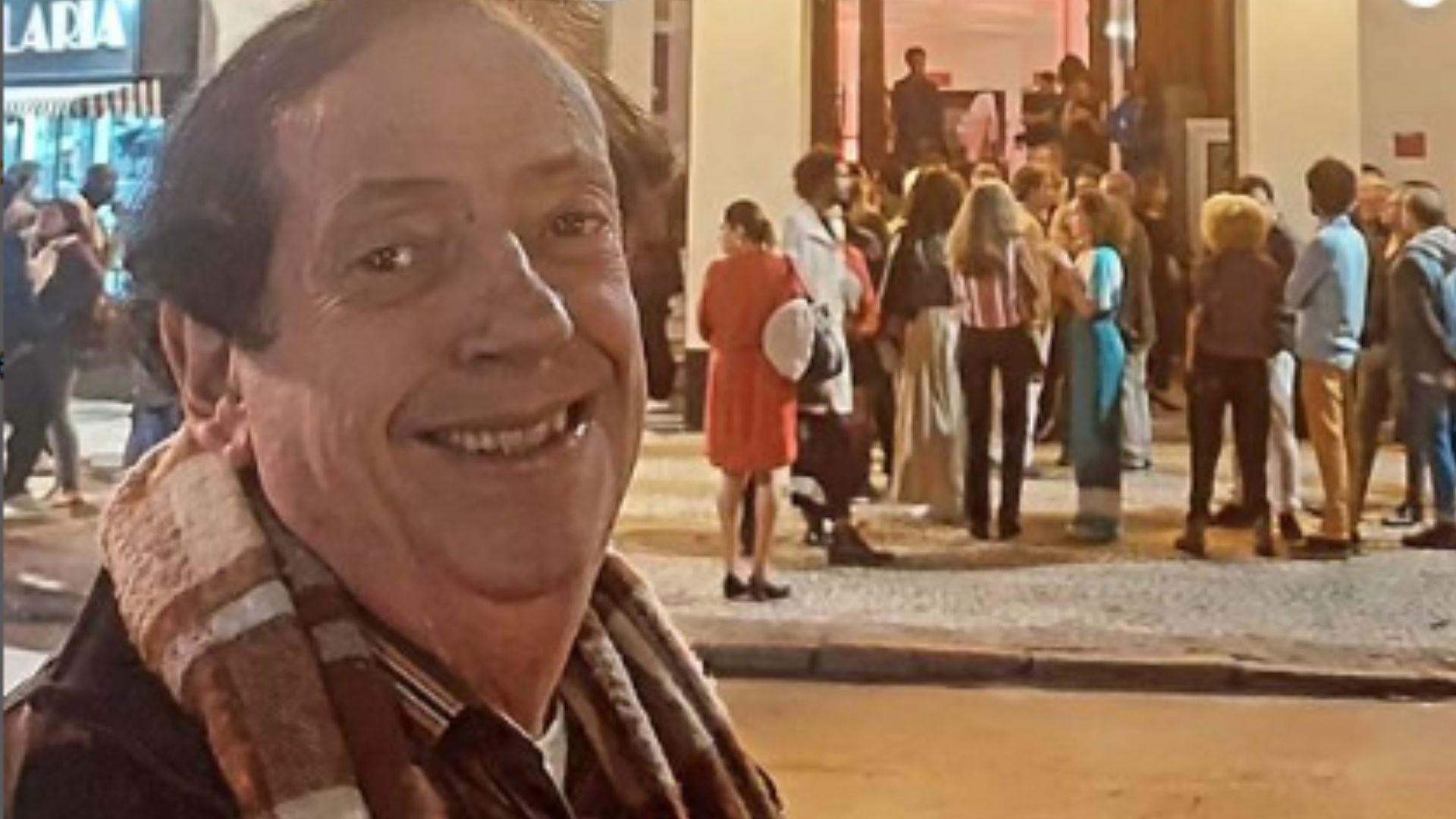 Marcos Oliveira, o Beiçola, denuncia golpe e polícia entra em ação