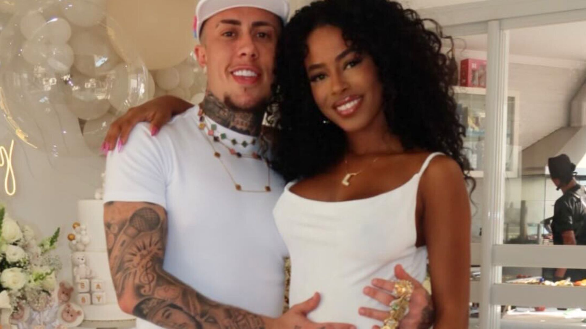 MC Daniel relata susto com gravidez de Lorena Maria: ‘Emergência’