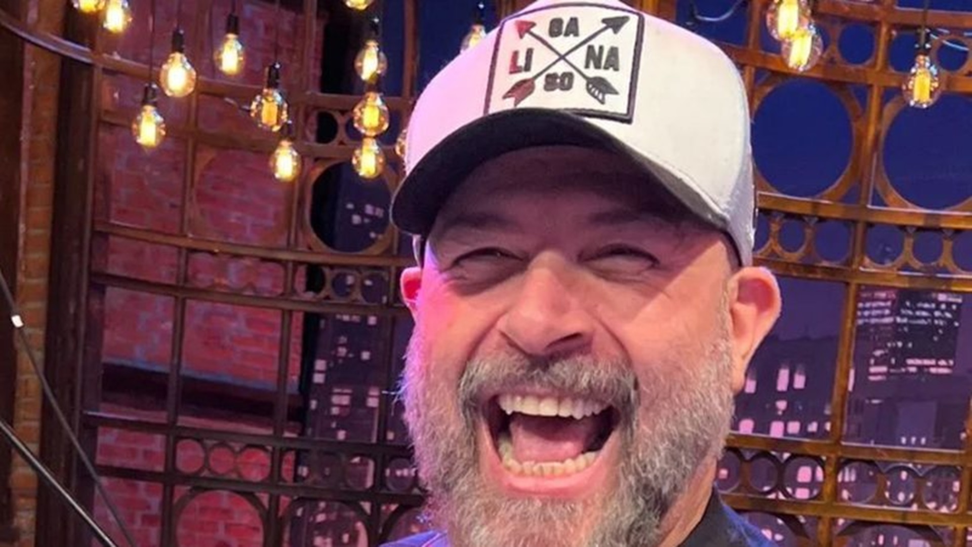 Filha de Mingau compartilha foto com o baixista e faz desabafo: “Tem dia”