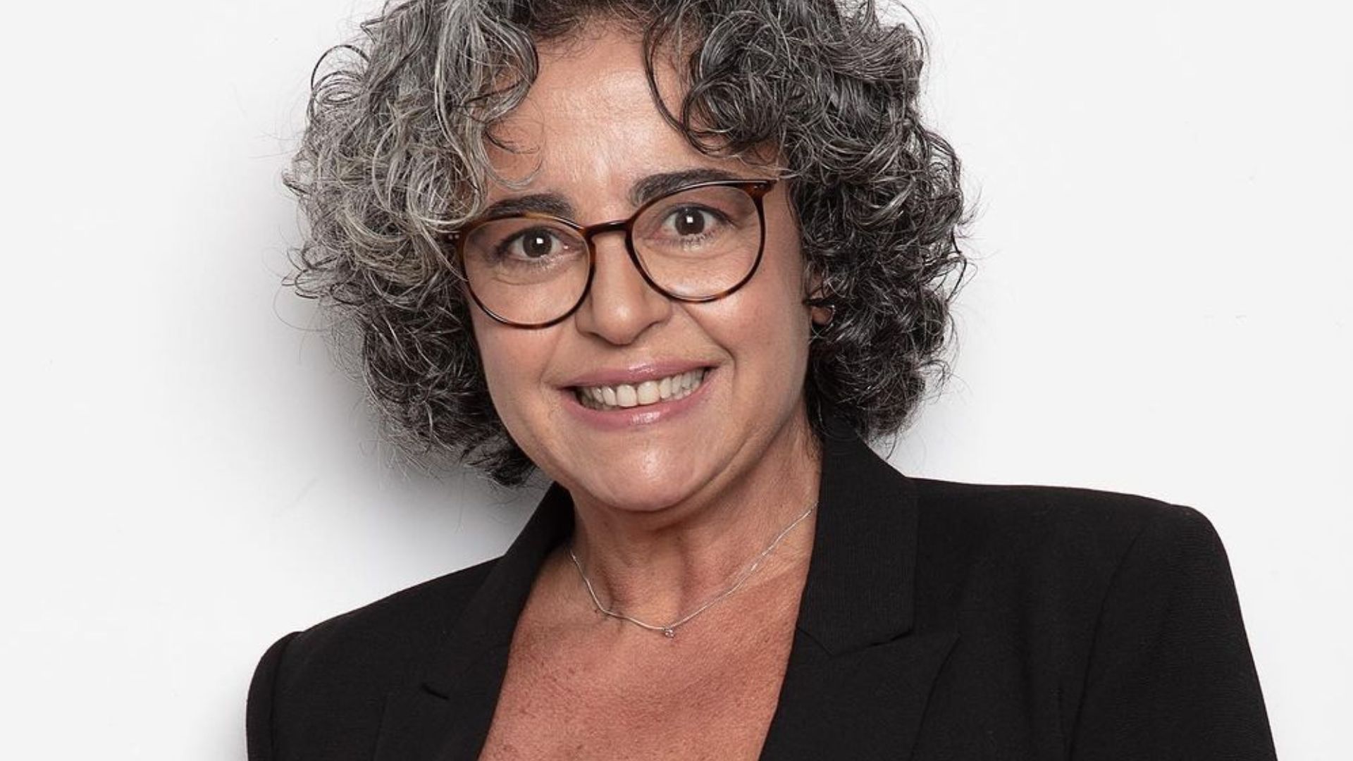 Atriz e diretora Nadia Bambirra morre aos 60 anos: ‘Sua partida deixa um vazio’