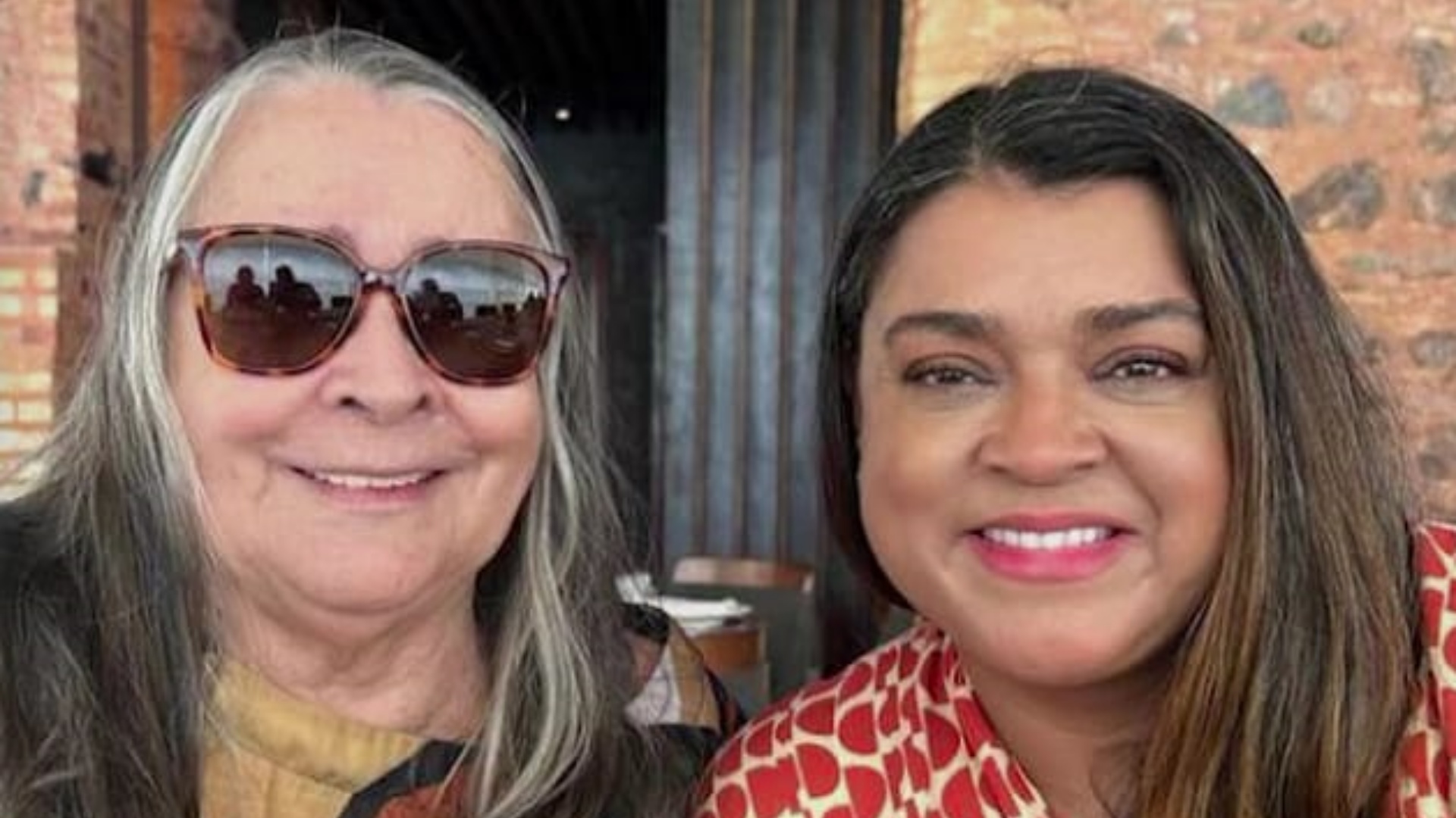 Preta Gil presta bela homenagem no aniversário da mãe: “Me inspira”