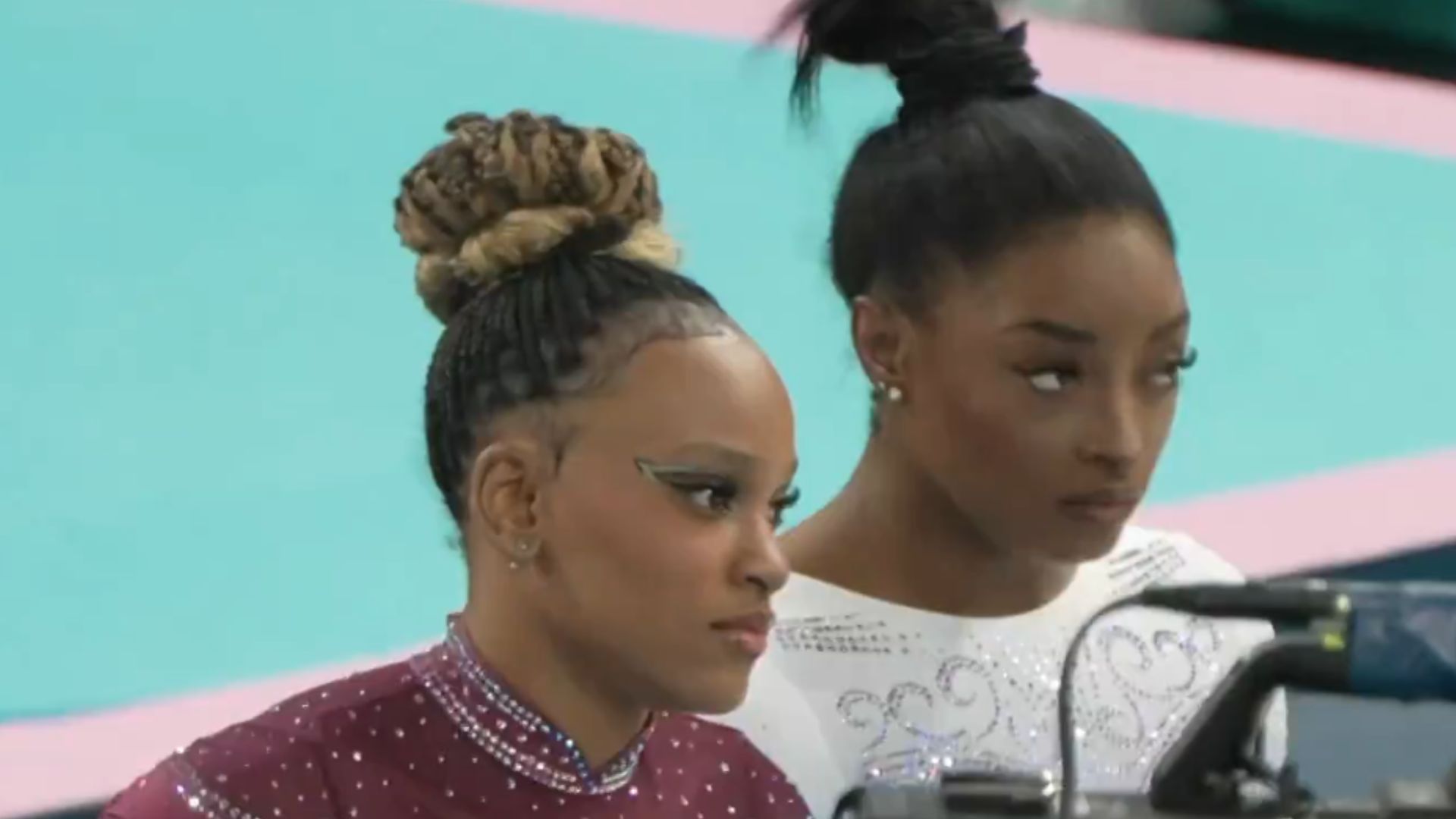 Após Olimpíadas, Rebeca Andrade faz convite especial para Simone Biles