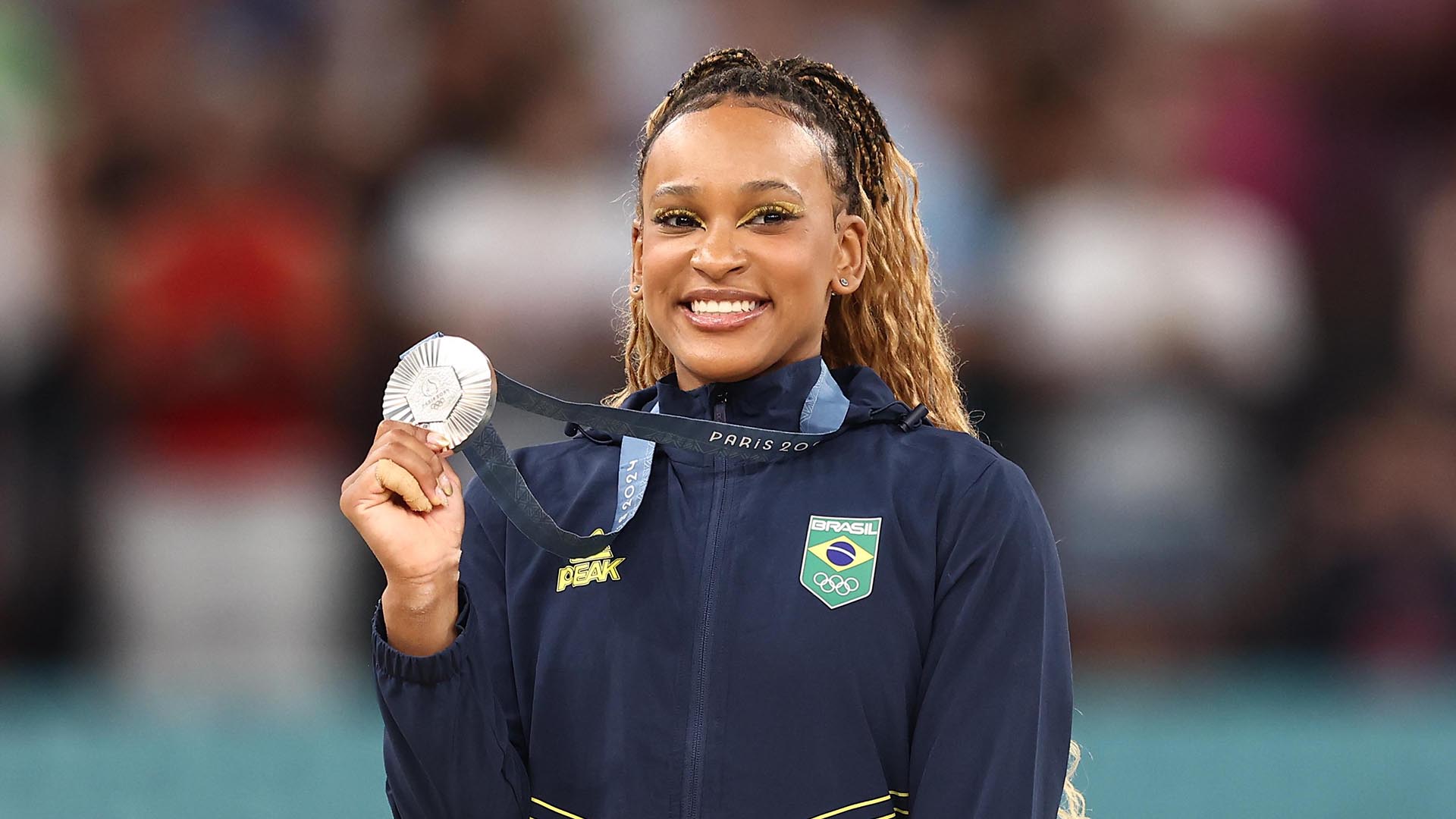 Saiba quanto dinheiro Rebeca Andrade ganhou com duas medalhas nas Olimpíadas