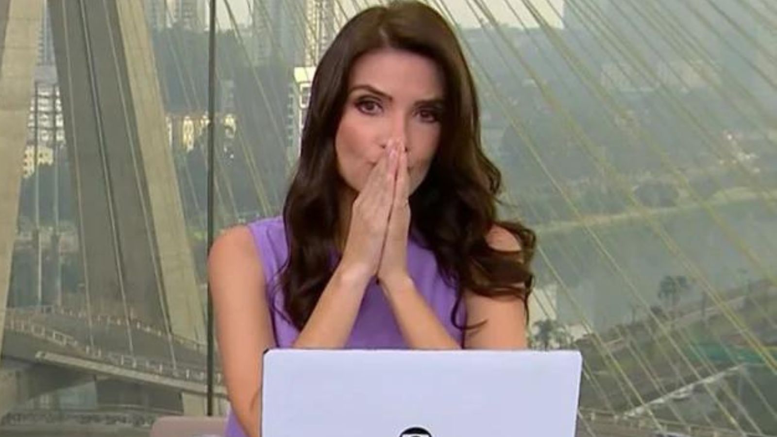 Sabina Simonato sai em defesa de jornalista ao vivo na Globo: ‘Não merece’