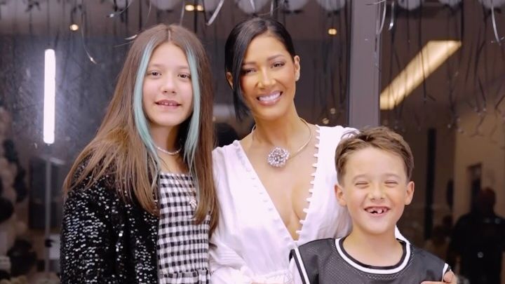 Simaria se declara para filha após festa luxuosa; veja fotos inéditas