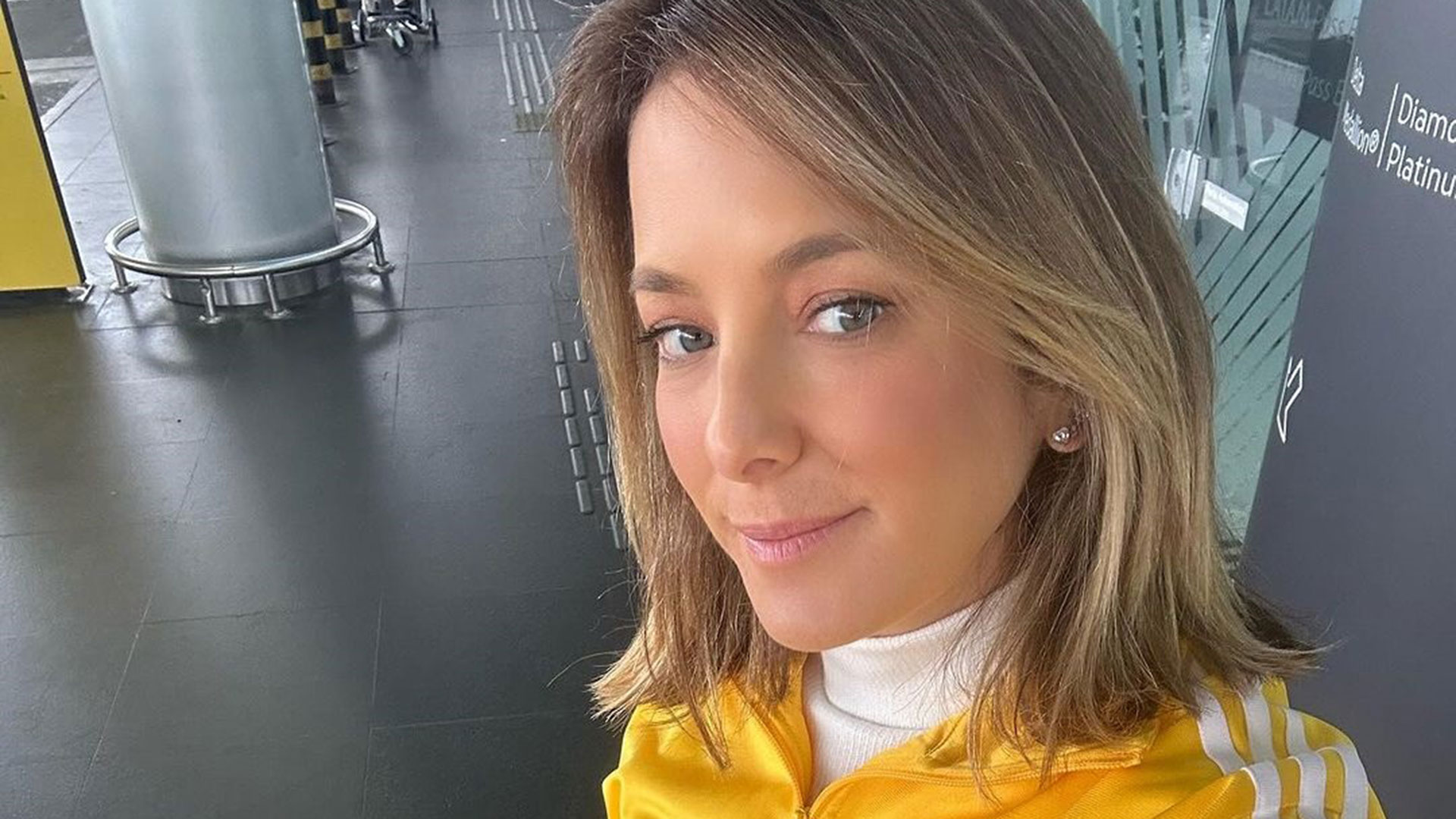 Ticiane Pinheiro passa perrengue com mala de grife e mostra gambiarra