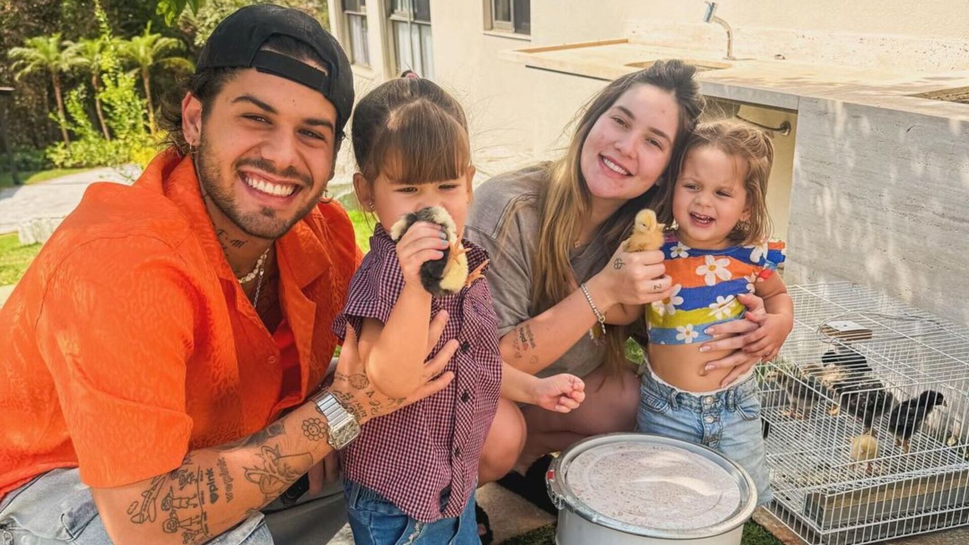 Virginia realiza desejo das filhas e mostra novos membros da família: ‘Temos’