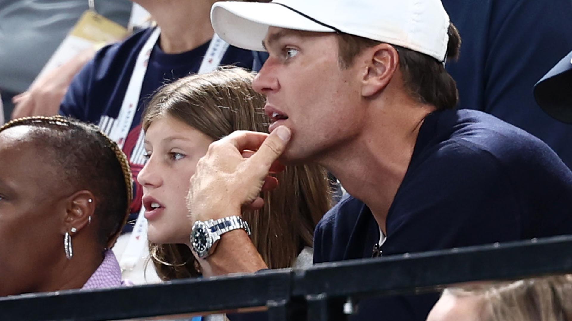 Filha de Gisele Bündchen surge com o pai nas Olimpíadas de Paris