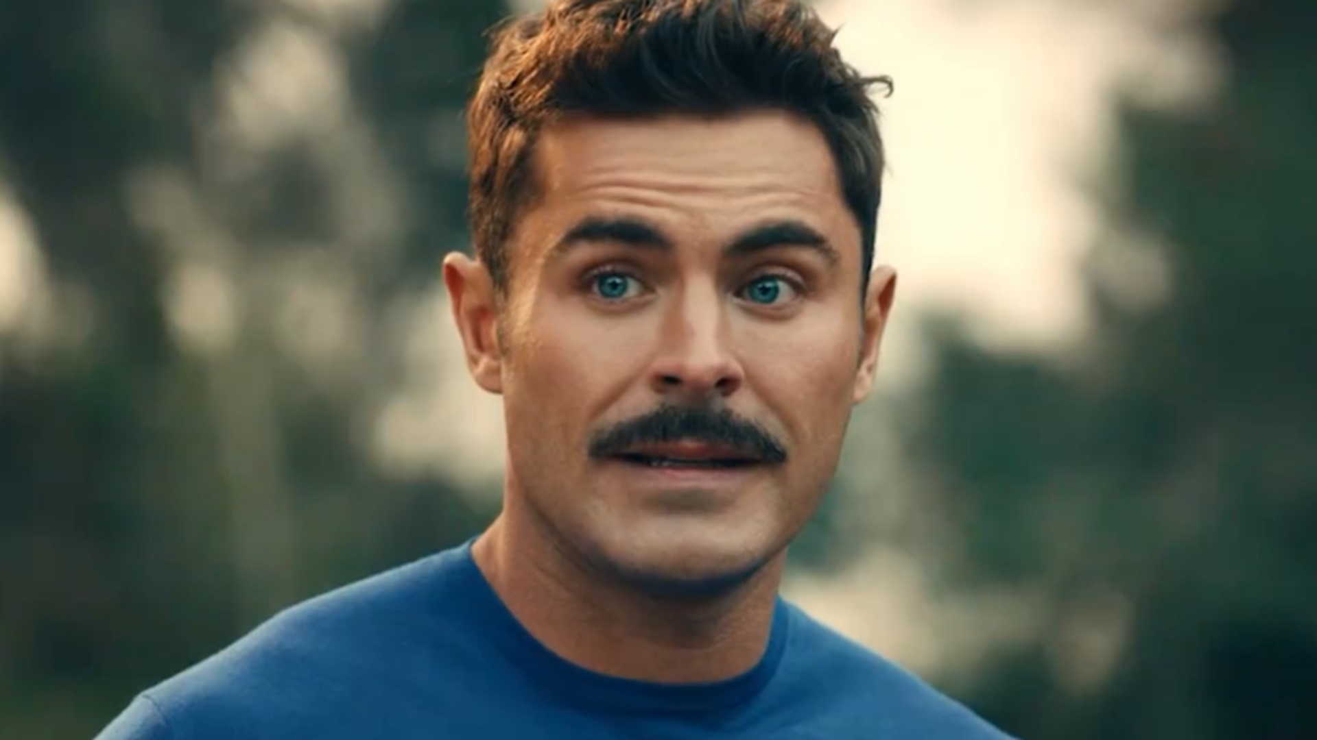Zac Efron atualiza estado de saúde após sofrer acidente em piscina