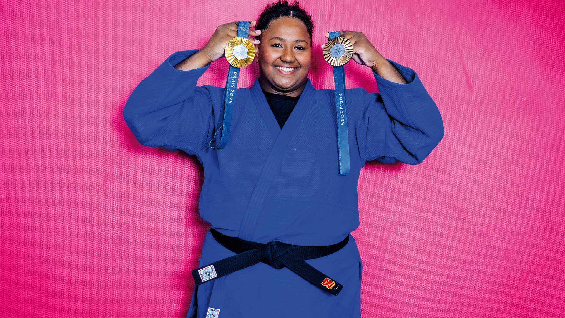 Beatriz Souza supera adversidades e revela segredo de ouro em Paris: ‘Transformação’
