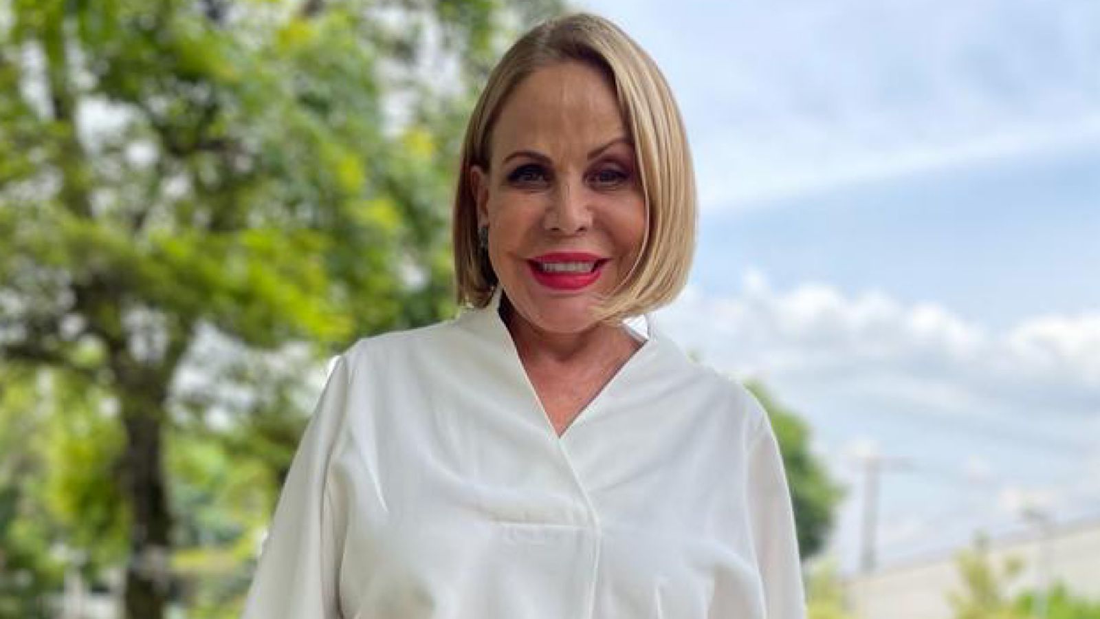 Claudete Troiano abre o jogo sobre futuro na televisão: ‘Pode me esperar’