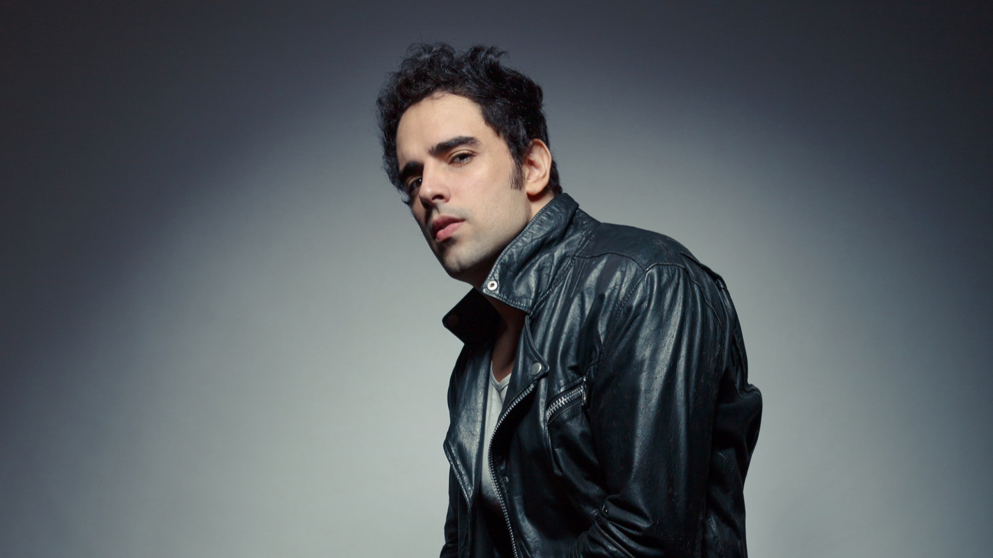 Beto Sargentelli vive rotina de maratona em musical sobre Rock In Rio: ‘Realização’