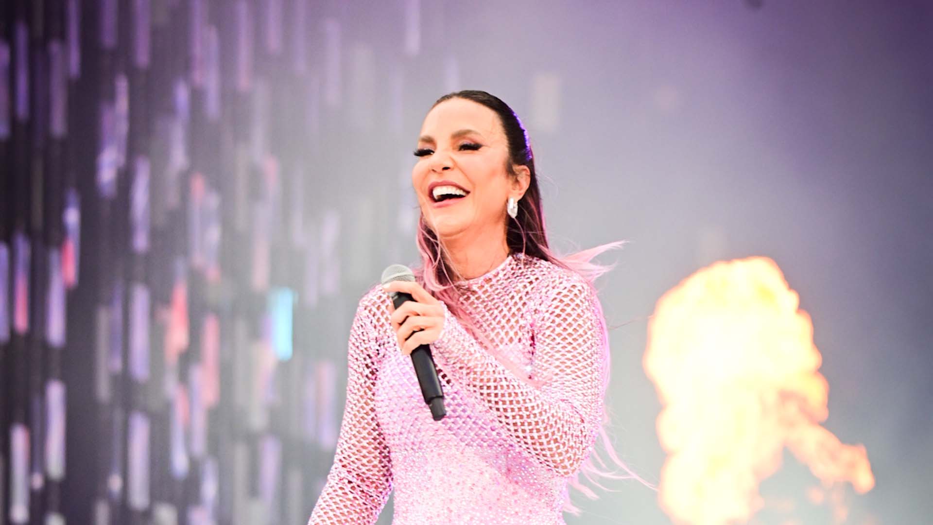 Ivete Sangalo combina detalhe fofo com as filhas gêmeas