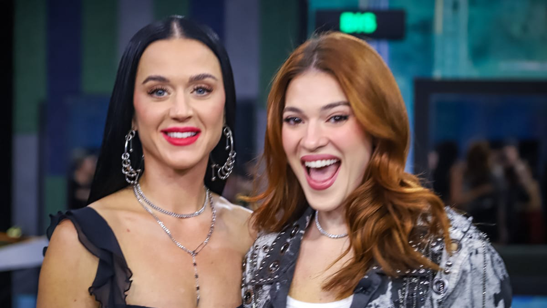 Ela foi! Katy Perry aparece no reality show Estrela da Casa