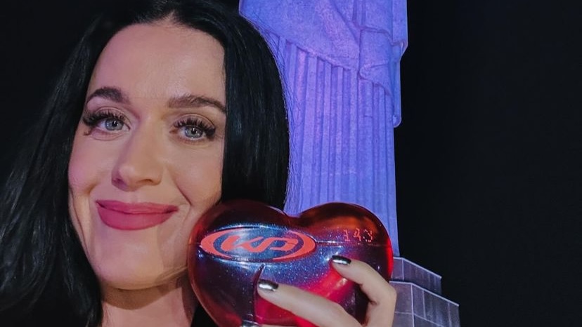 Nas suas redes sociais, Katy Perry mostra bastidores do Rock in Rio