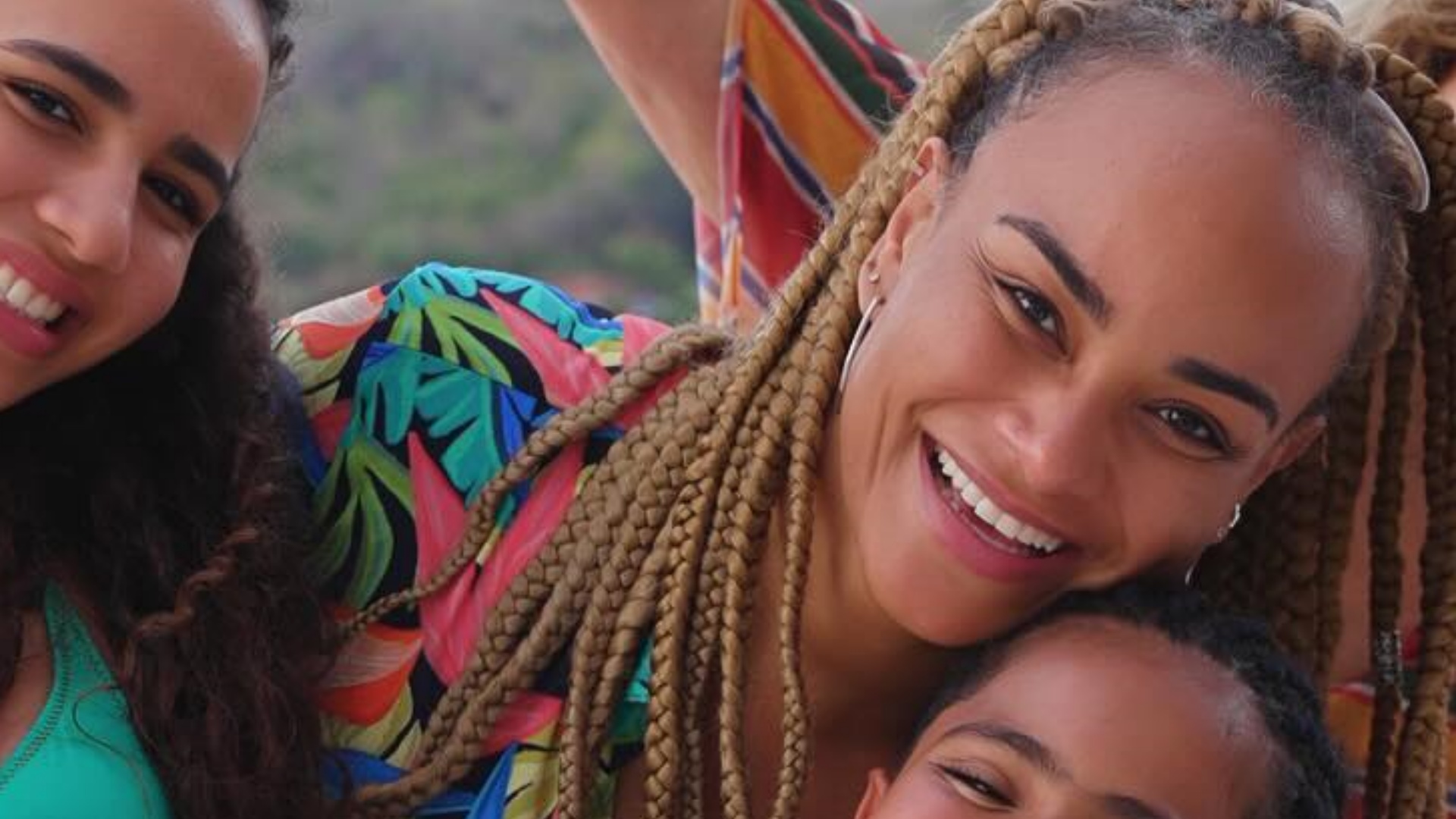 Luciana Mello chama atenção com fotos dos filhos: “Que lindos”