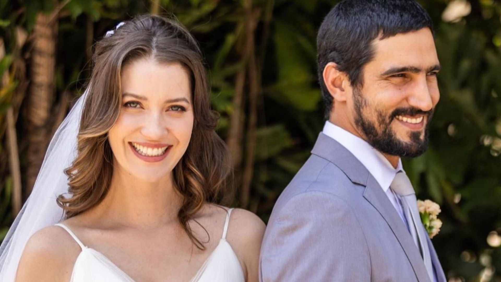 Família É Tudo: Com Vênus grávida, Nathalia Dill e Renato Góes gravam cena de casamento