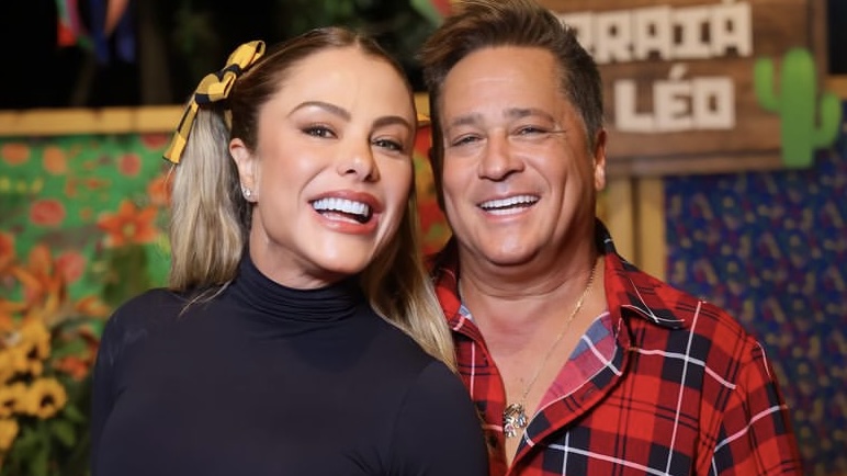 Poliana Rocha reclama de atitude de Leonardo com o celular: “Chato”