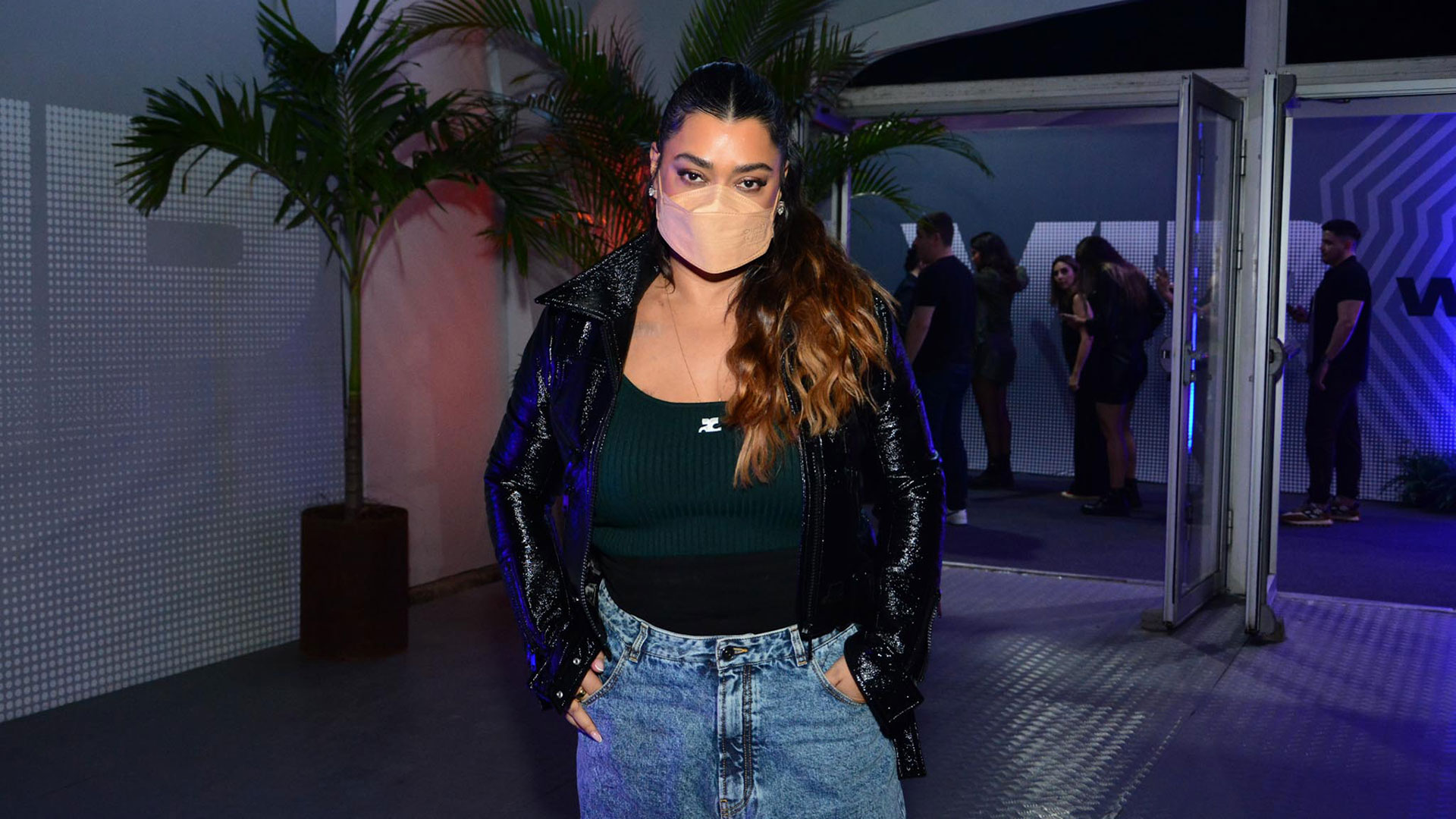 Preta Gil curte o Rock In Rio de máscara e comenta sobre sua saúde