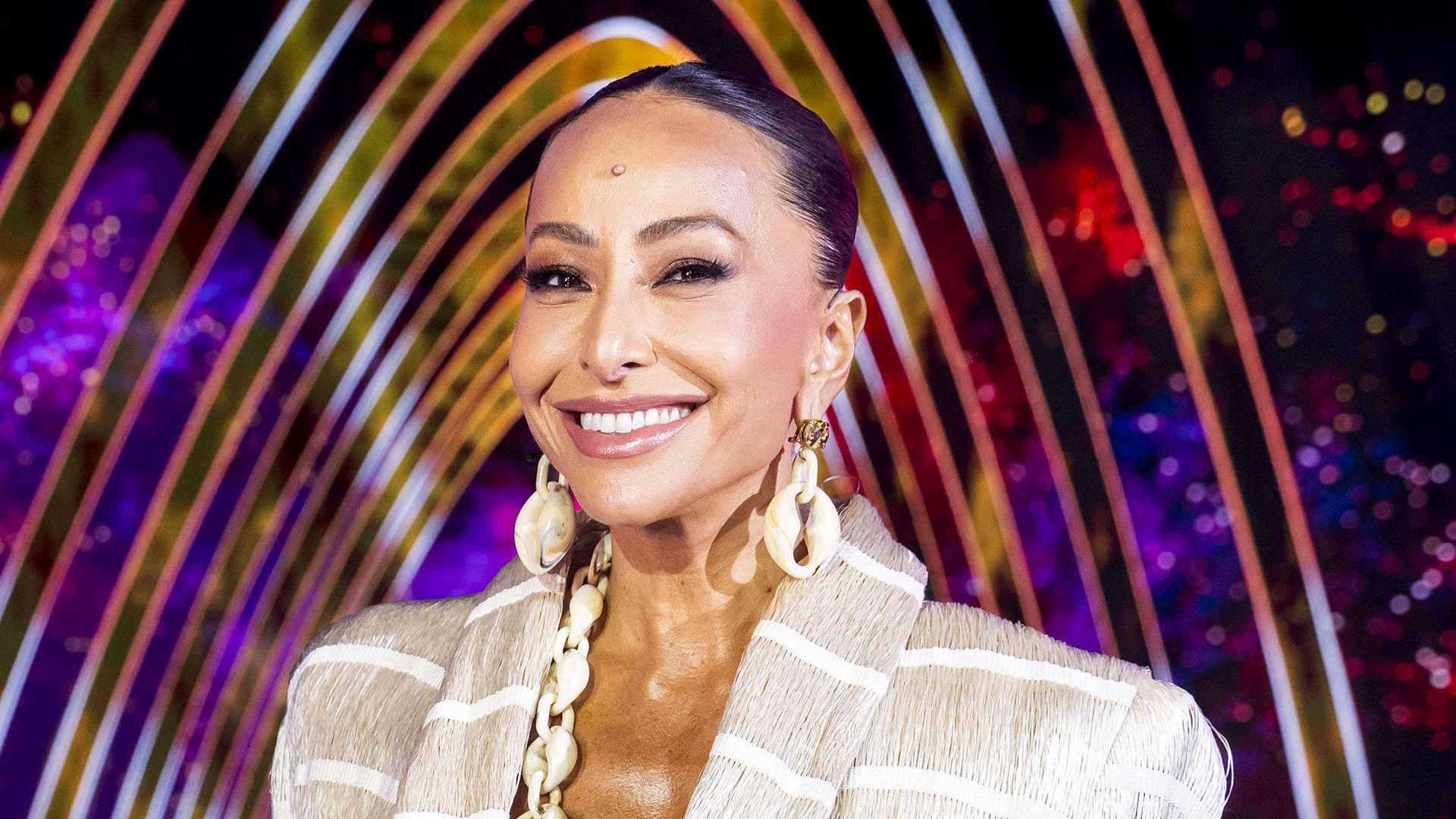 Sabrina Sato revela que a mãe espalhou fofoca sobre a filha. Saiba qual!