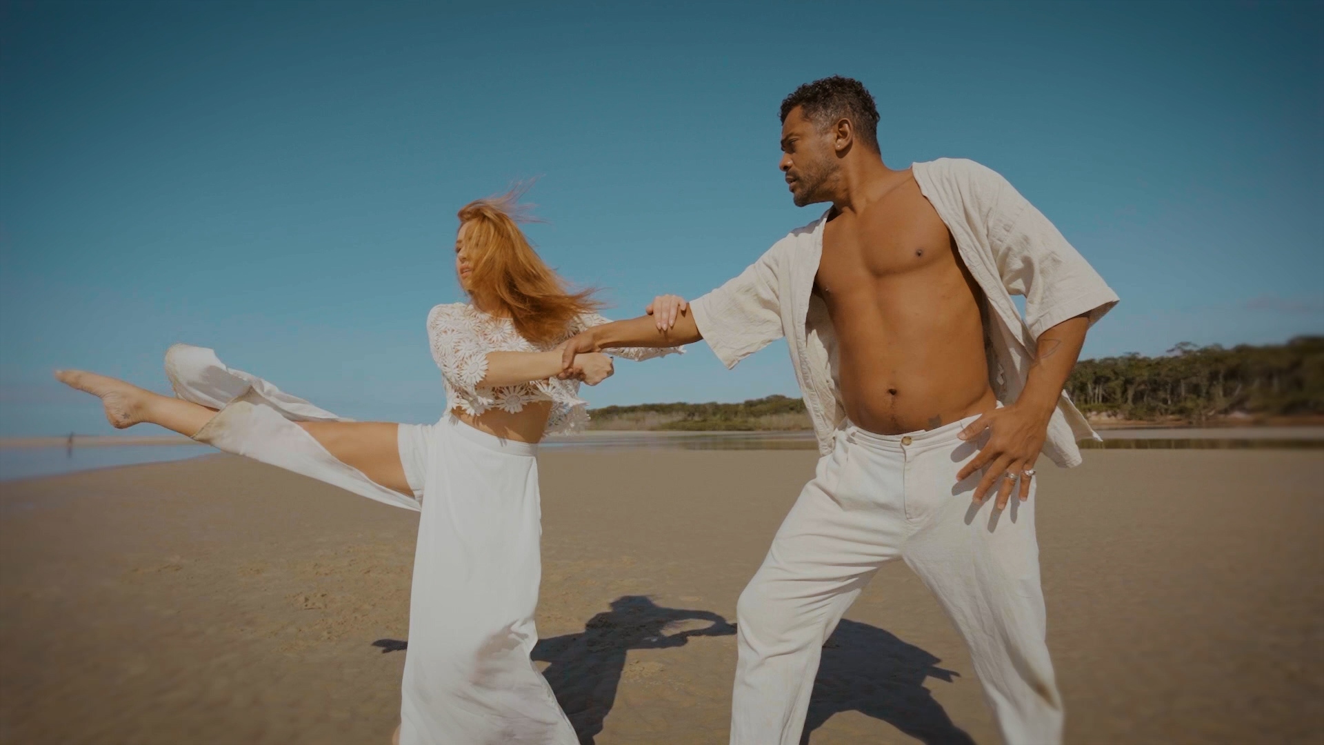 Samuel de Assis revive Dança dos Famosos e revela: ‘Não conseguimos nos desgrudar’