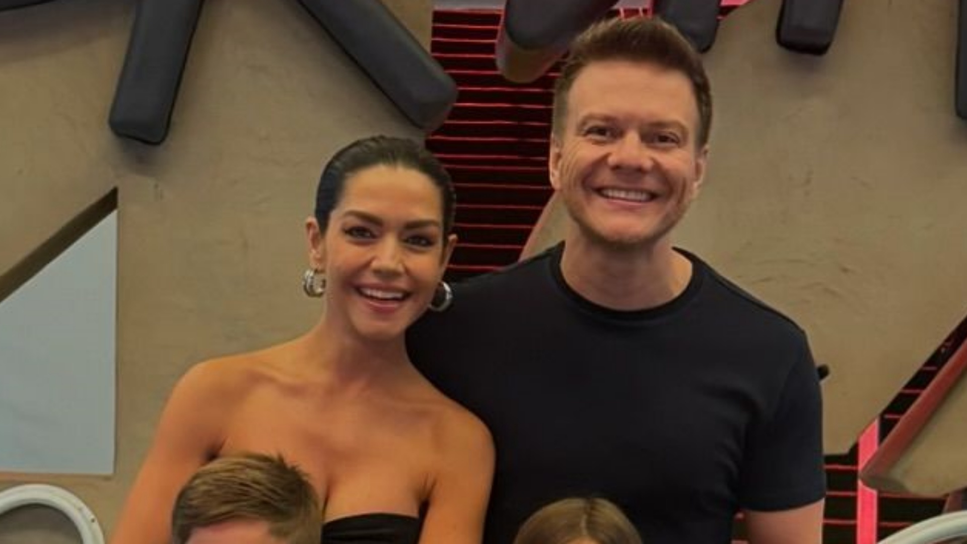 Thais Fersoza e Michel Teló curtem o Rock in Rio com os filhos: “Parceirinhos”