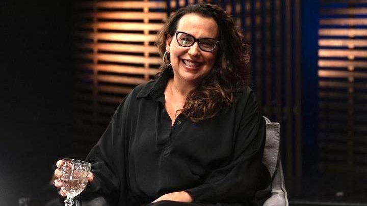 Ana Beatriz Nogueira chega aos 57 anos dando brilho a Mania de Você após vencer batalhas pessoais