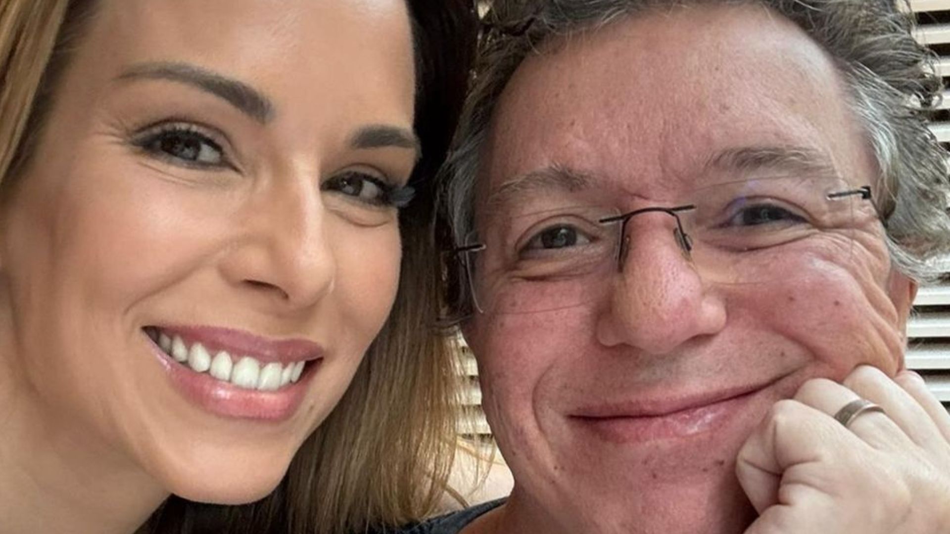 Boninho se declara no aniversário de Ana Furtado: ‘Me completa’