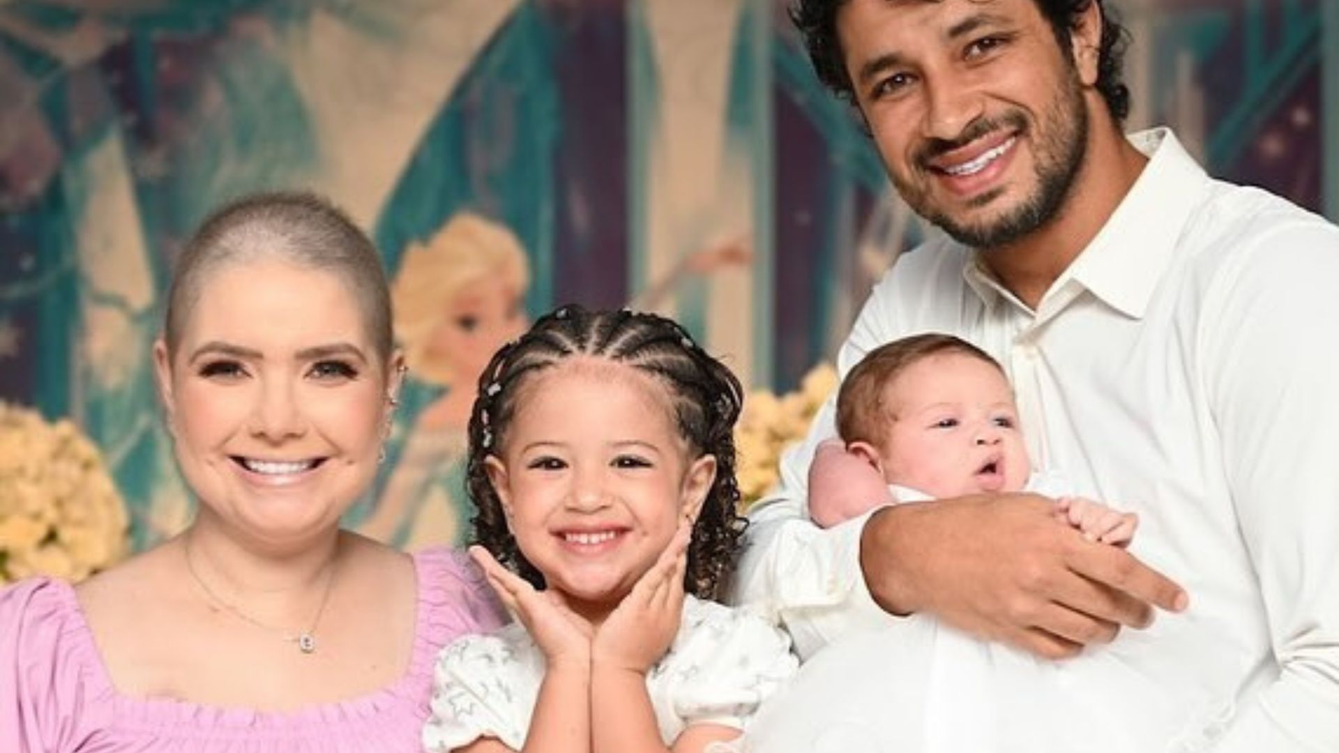 Camila Campos celebra 3 anos da filha mais velha com festinha temática