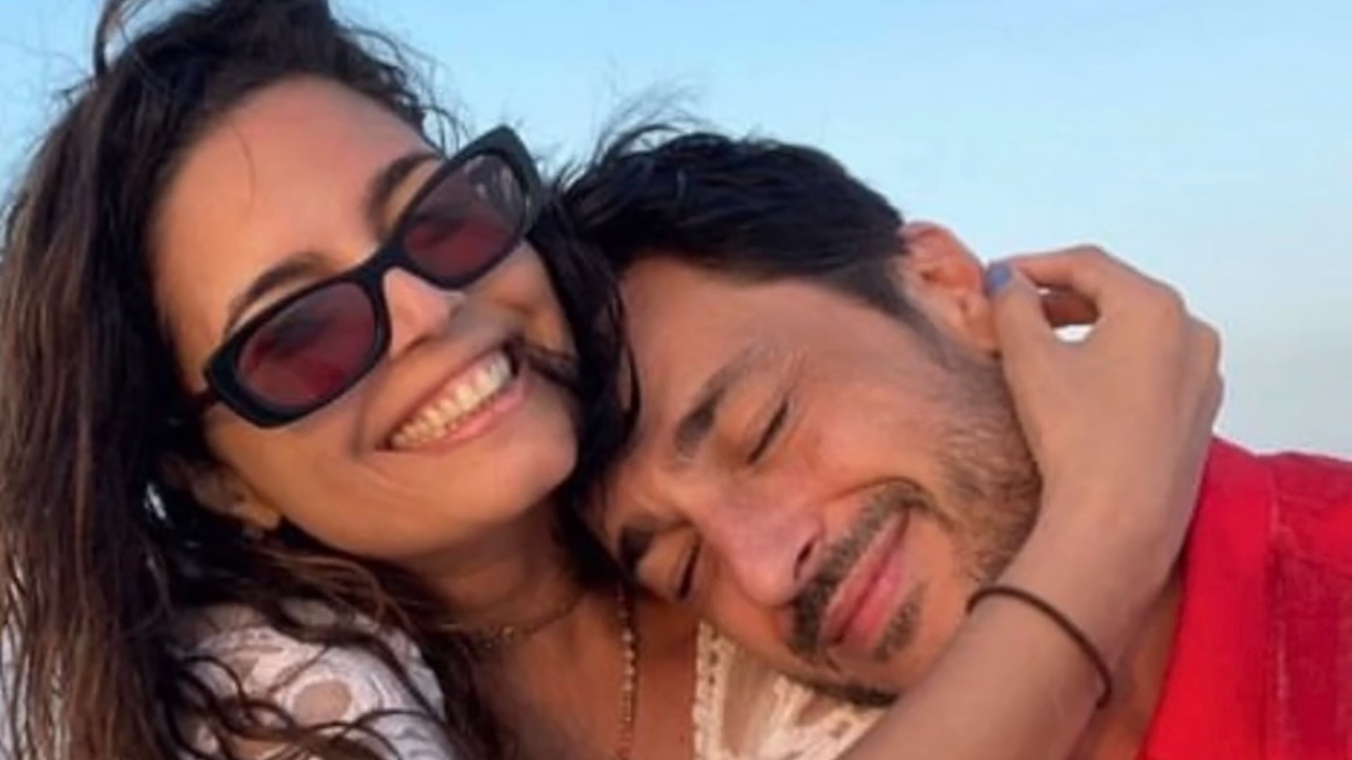 Emanuelle Araújo se declara para o marido em homenagem de aniversário