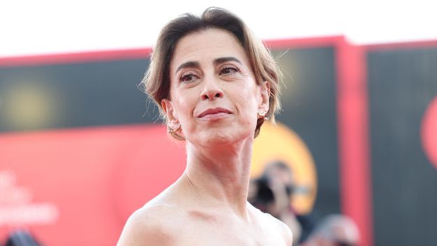 Fernanda Torres impressiona com look para festival em NY; saiba valor