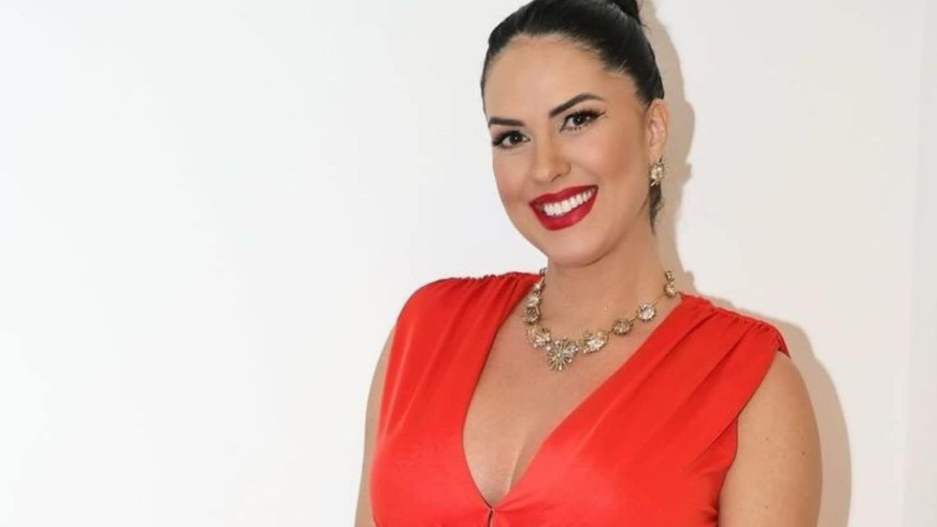Grávida de Zezé Di Camargo, Graciele Lacerda impressiona com barrigão
