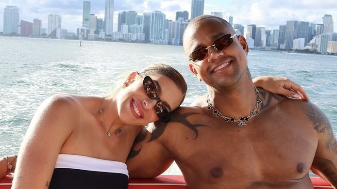 Lore Improta abre o jogo sobre boatos de crise no casamento com Léo Santana
