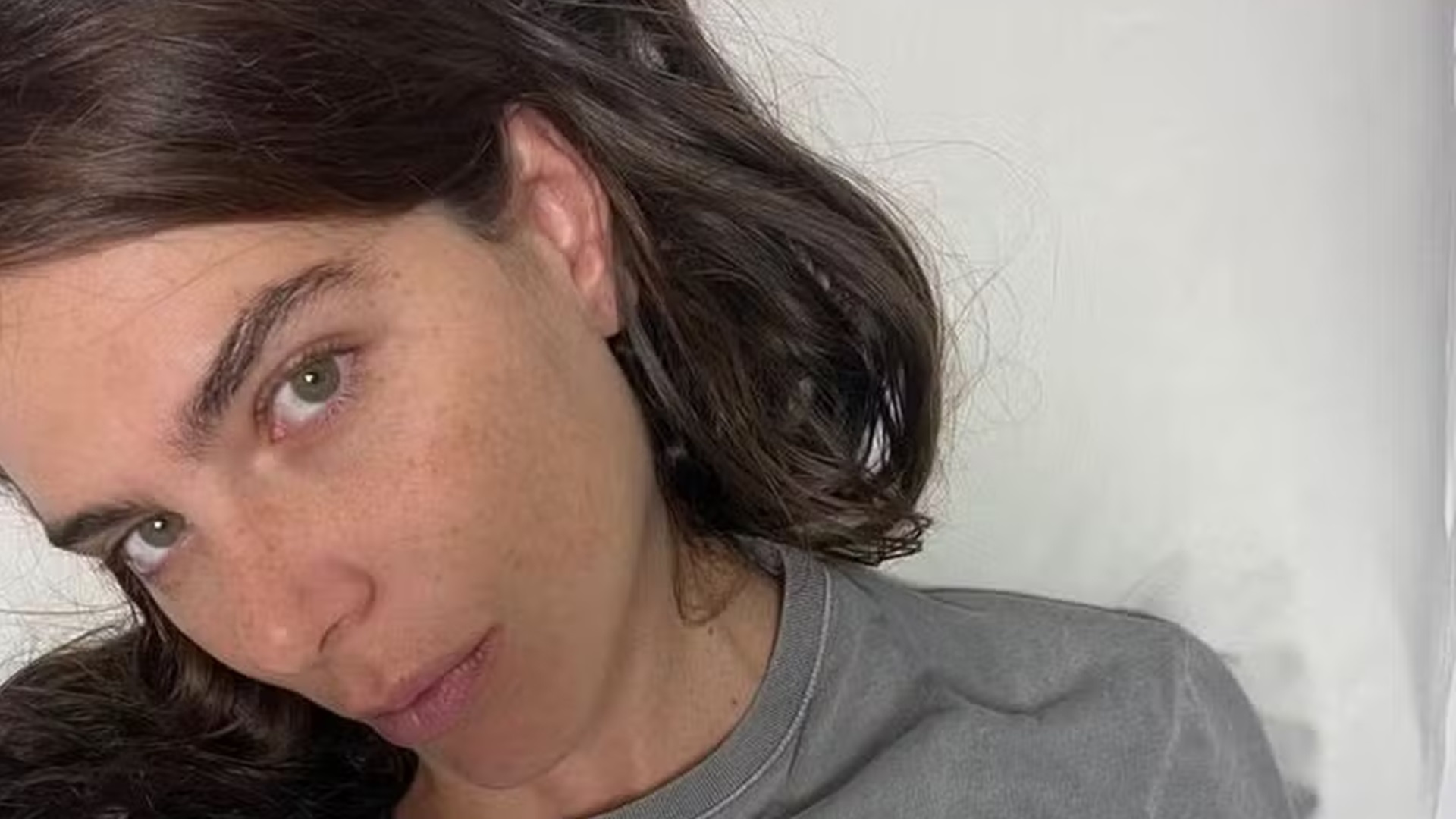 Mariana Goldfarb revela diagnóstico após dar entrada em hospital