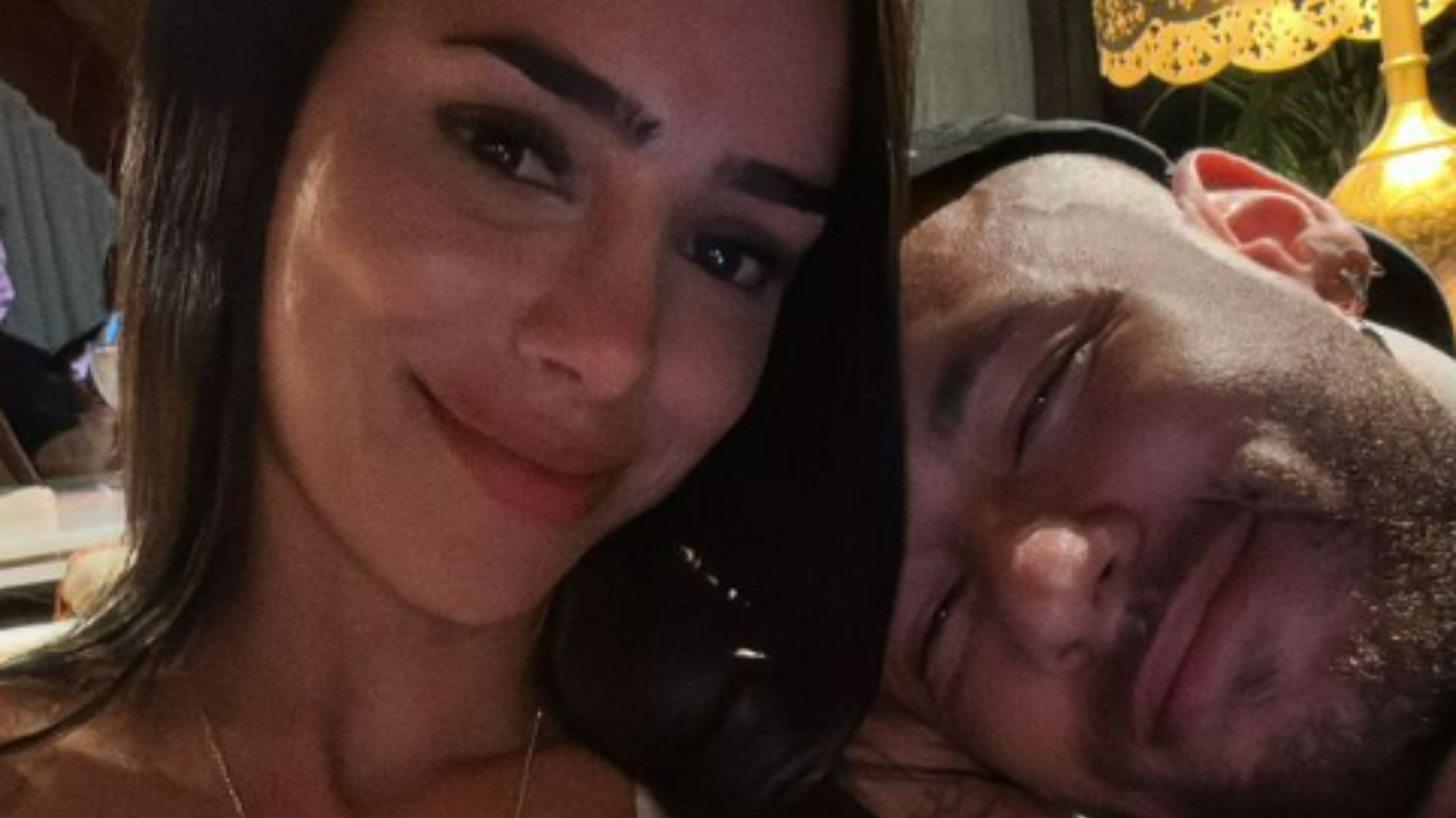 Neymar compartilha clique romântico ao lado de Bruna Biancardi “Papai e mamãe”