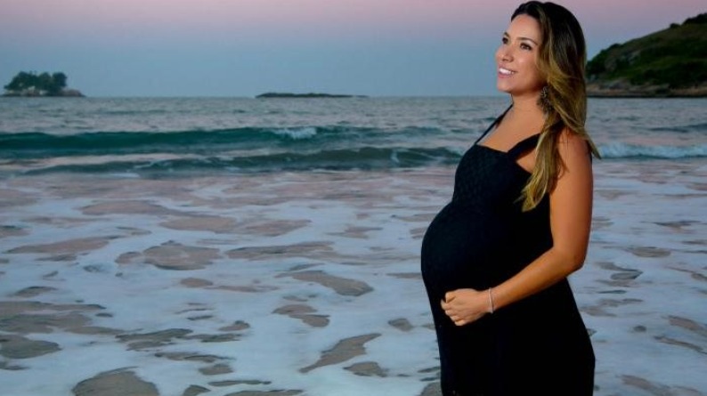 Patricia Abravanel celebrava primeira gestação em 2014: ‘Família é uma referência muito forte’