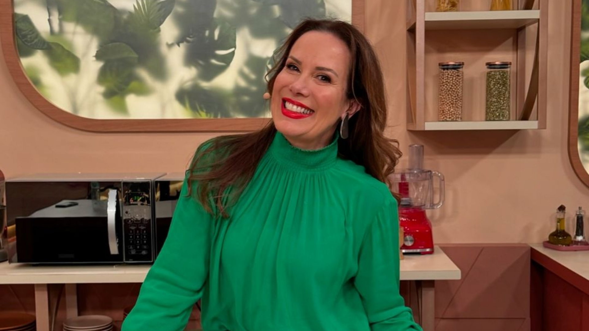 Regina Volpato revela bastidores de despedida do SBT: ‘Foi difícil’
