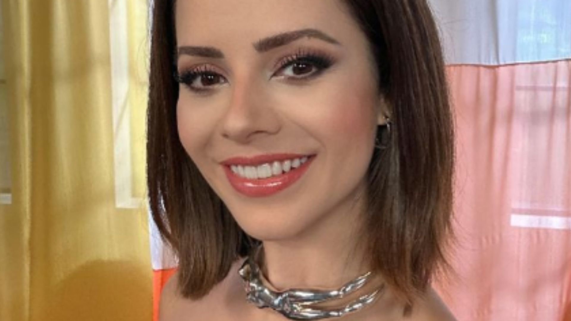 Sandy rompe o silêncio e dá pistas de como será seu novo programa na TV