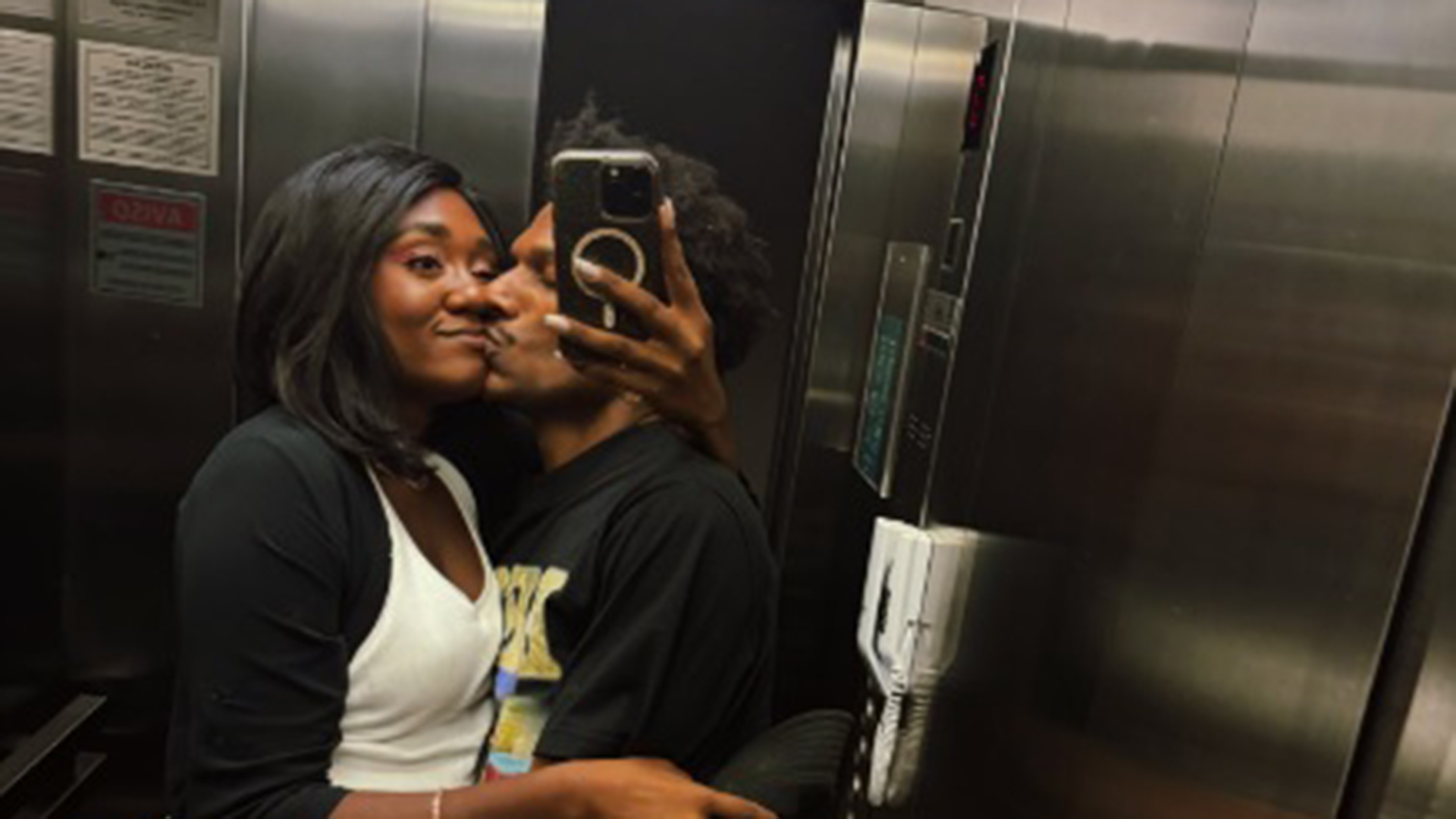 Ex-BBB Sarah Aline assume namoro com comediante nas redes sociais
